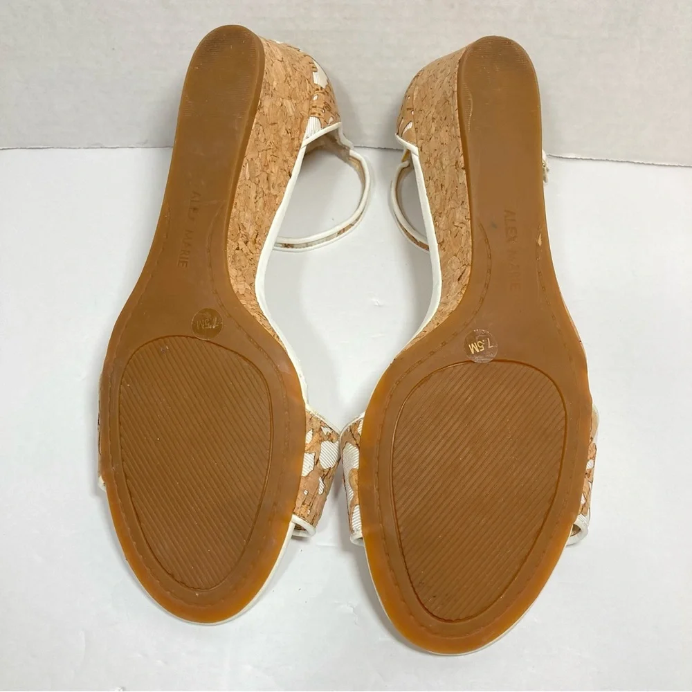ALEX MARIE Ankle Strap Cork Wedge Sandals Fabric & Cork Floral Cut-outs Size 7.5 - Picture 13 of 14